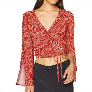 Red crop top long sleeves
